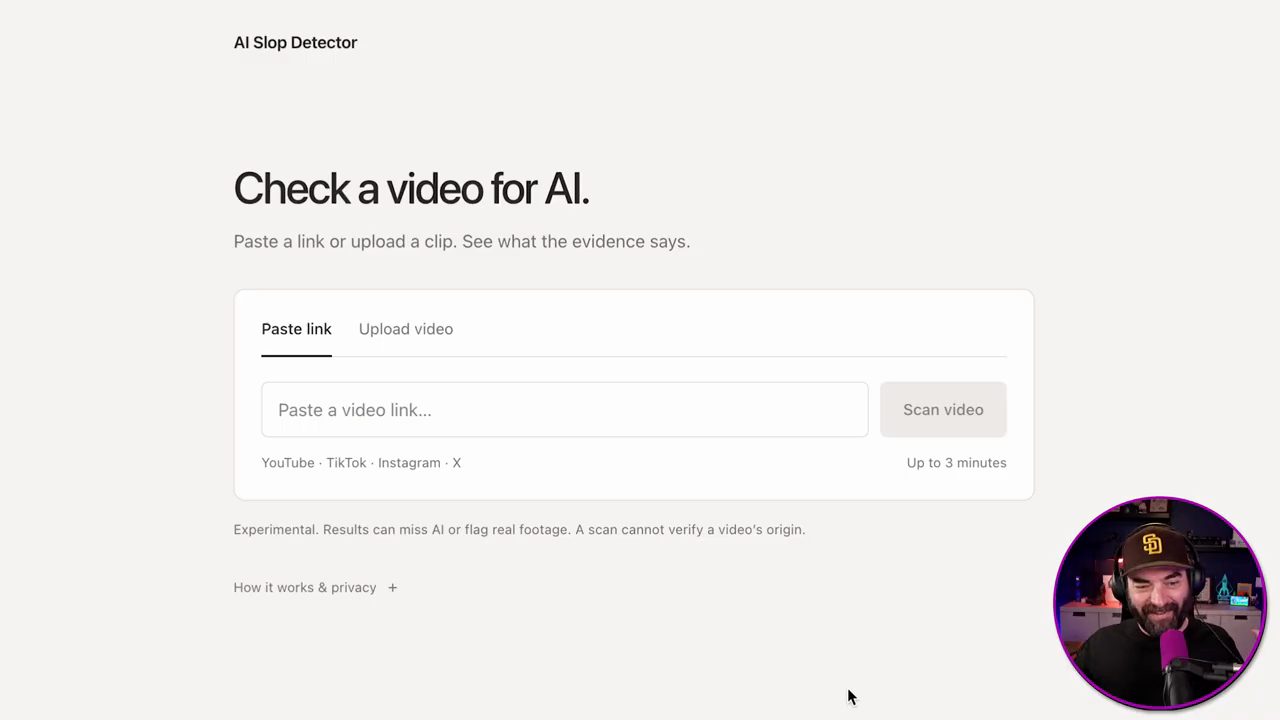 Giao diện minimalist Check a video for AI