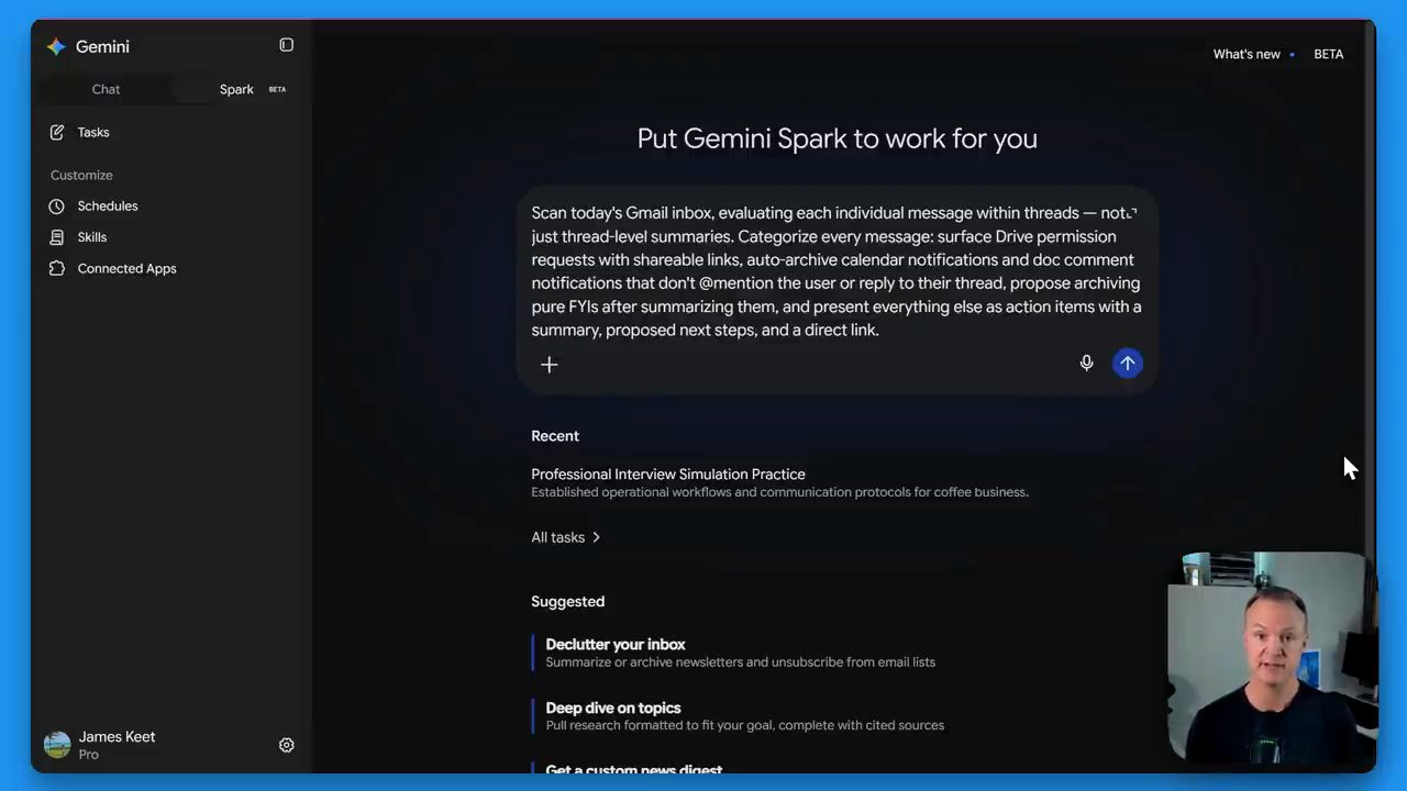 Ô Describe a task chứa sẵn prompt dài của gợi ý Declutter your inbox