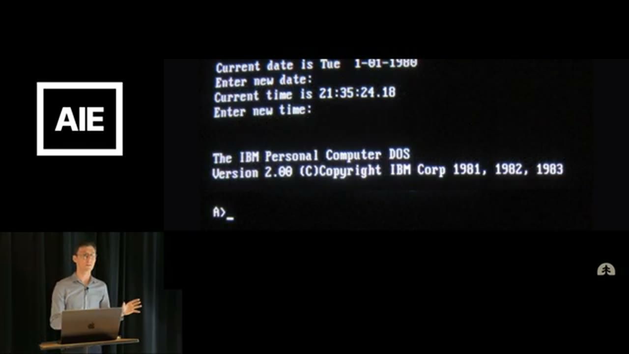 Màn hình IBM PC DOS phiên bản 2.00 với dấu nhắc lệnh A