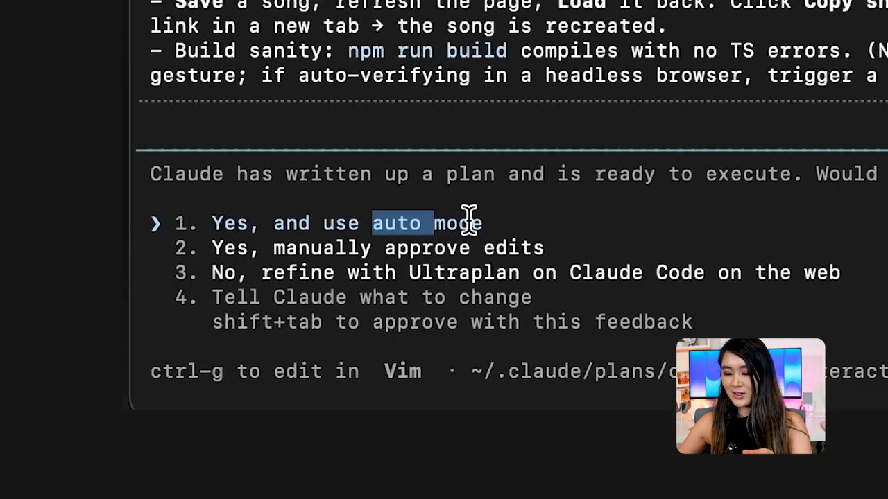 Claude hỏi có thực thi plan không, lựa chọn đầu là Yes, and use auto mode