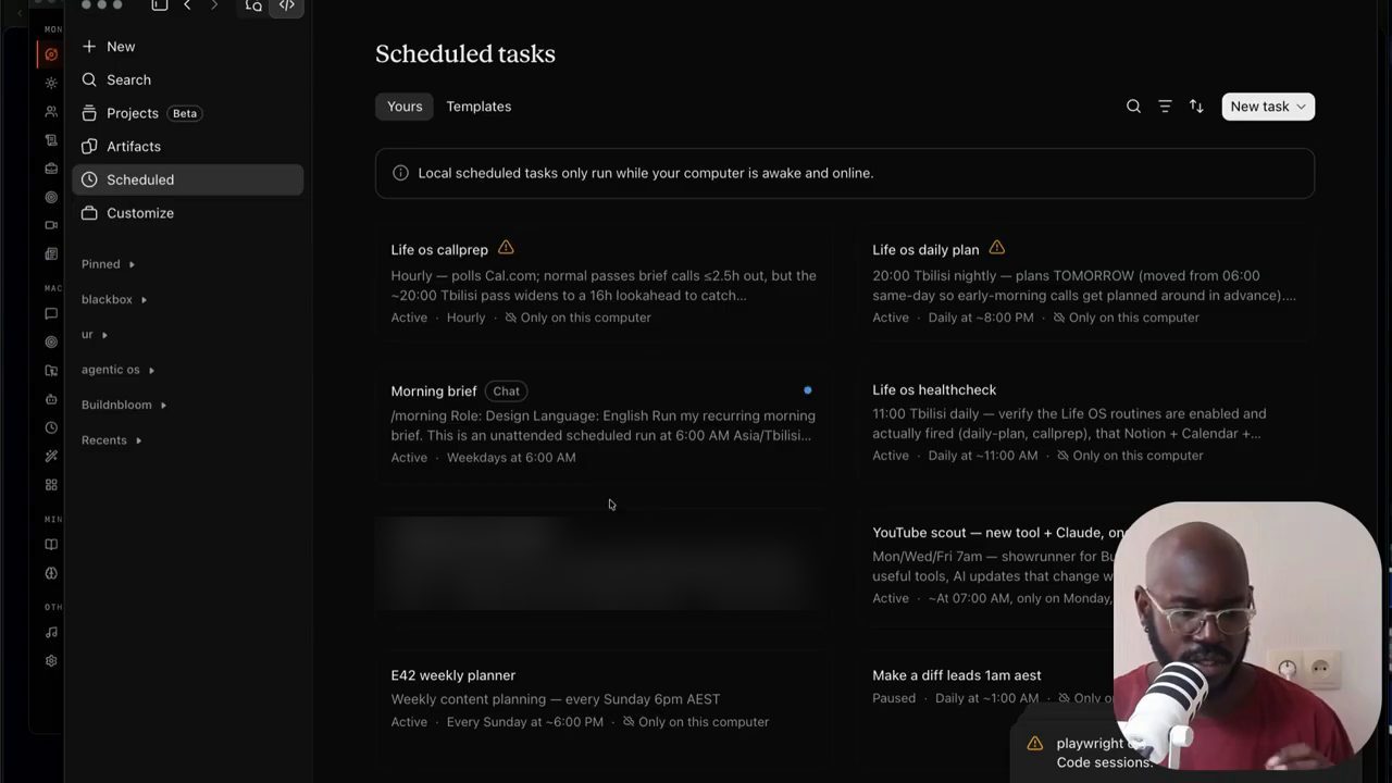 Trang Scheduled tasks trong Claude Desktop với các task như Life os callprep, Life os daily plan, Morning brief, Life os healthcheck, E42 weekly planner