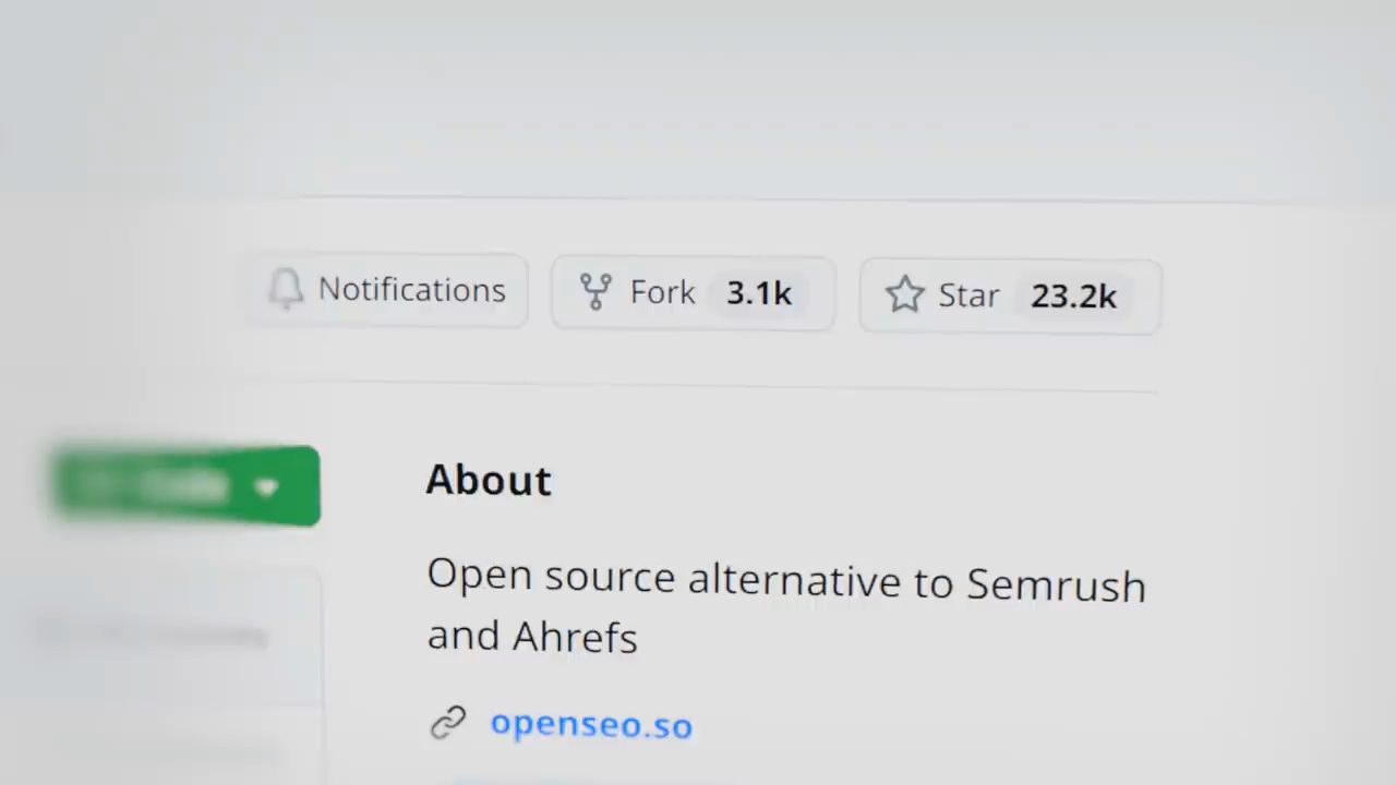 Trang GitHub của OpenSEO: Fork 3.1k, Star 23.2k, About: Open source alternative to Semrush and Ahrefs, openseo.so