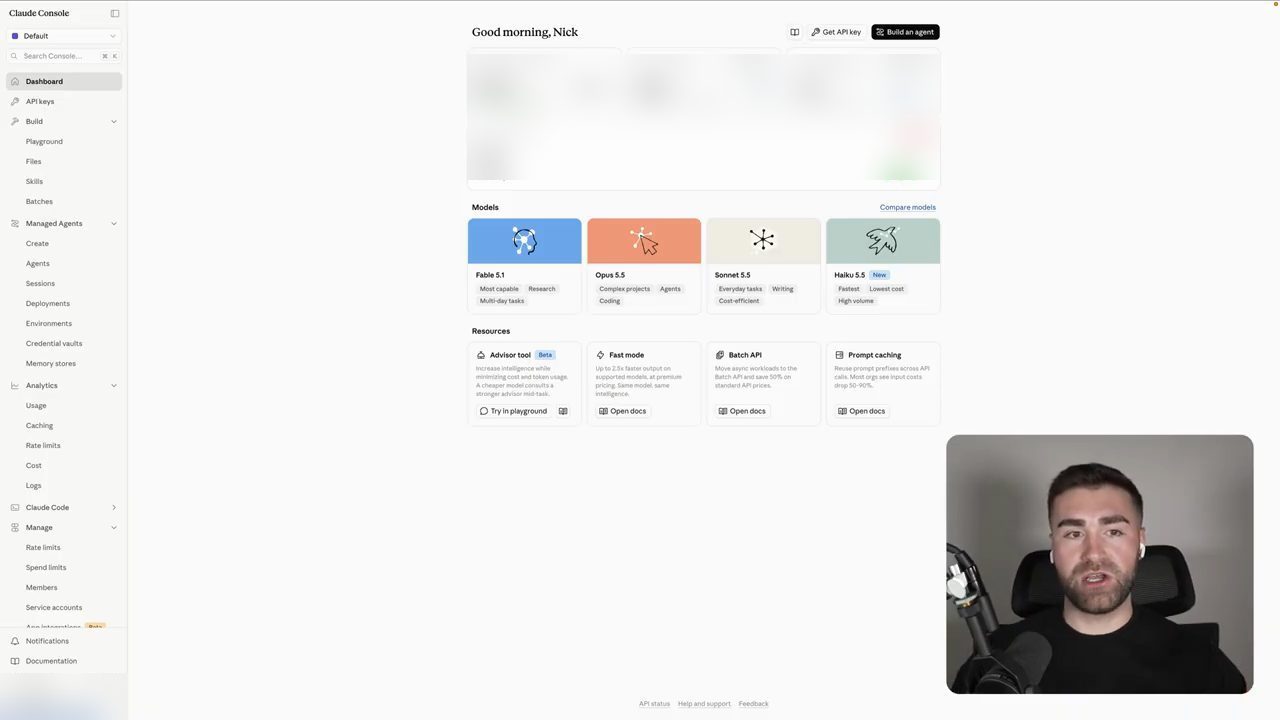 Dashboard của Claude Console với menu bên trái và bốn ô model