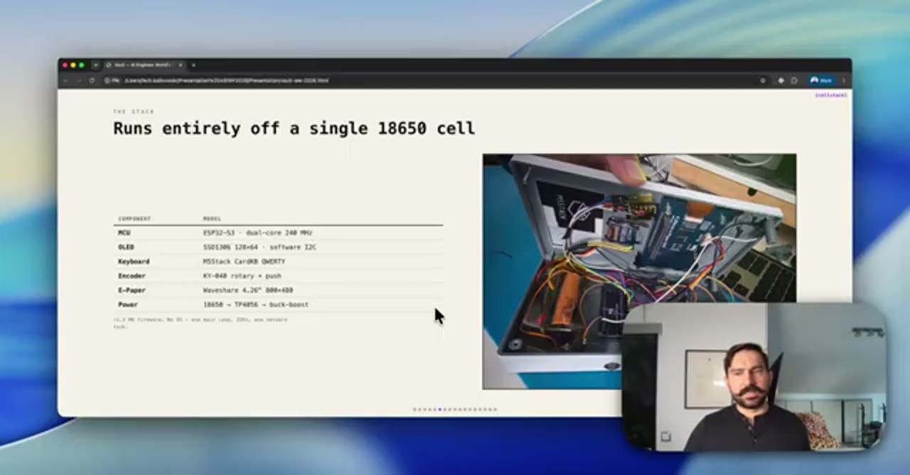 Slide The stack: Runs entirely off a single 18650 cell, bảng linh kiện và ảnh bên trong vỏ máy