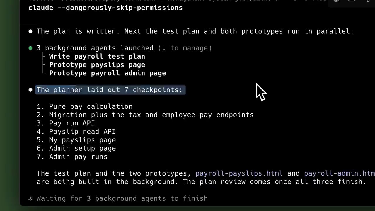 Terminal Claude Code: The planner laid out 7 checkpoints, ba background agent đang chạy