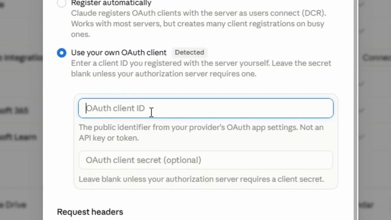 Phần OAuth client trong hộp thoại Claude, lựa chọn Use your own OAuth client
