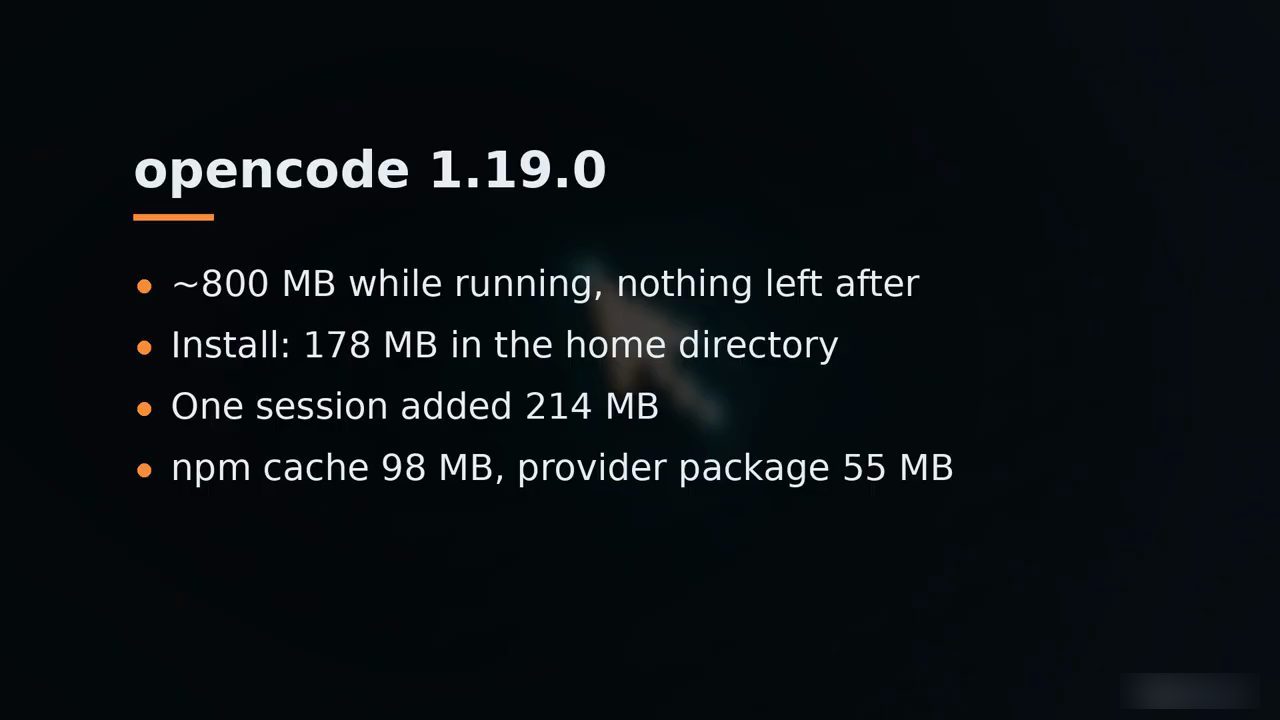 Slide opencode 1.19.0 với bốn gạch đầu dòng về RAM và disk