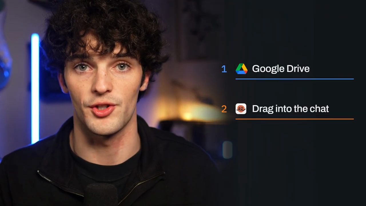 Evan nói trước camera, bên phải là hai lựa chọn: 1 Google Drive, 2 Drag into the chat