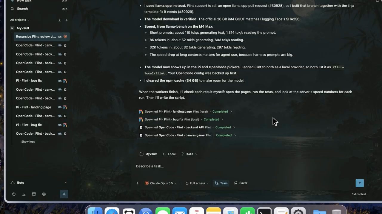 PandaCode: sidebar project MyVault với nhiều task Pi và OpenCode chạy Flint; khung chính là báo cáo của lead về llama.cpp, tốc độ llama-bench và bốn worker đã Completed