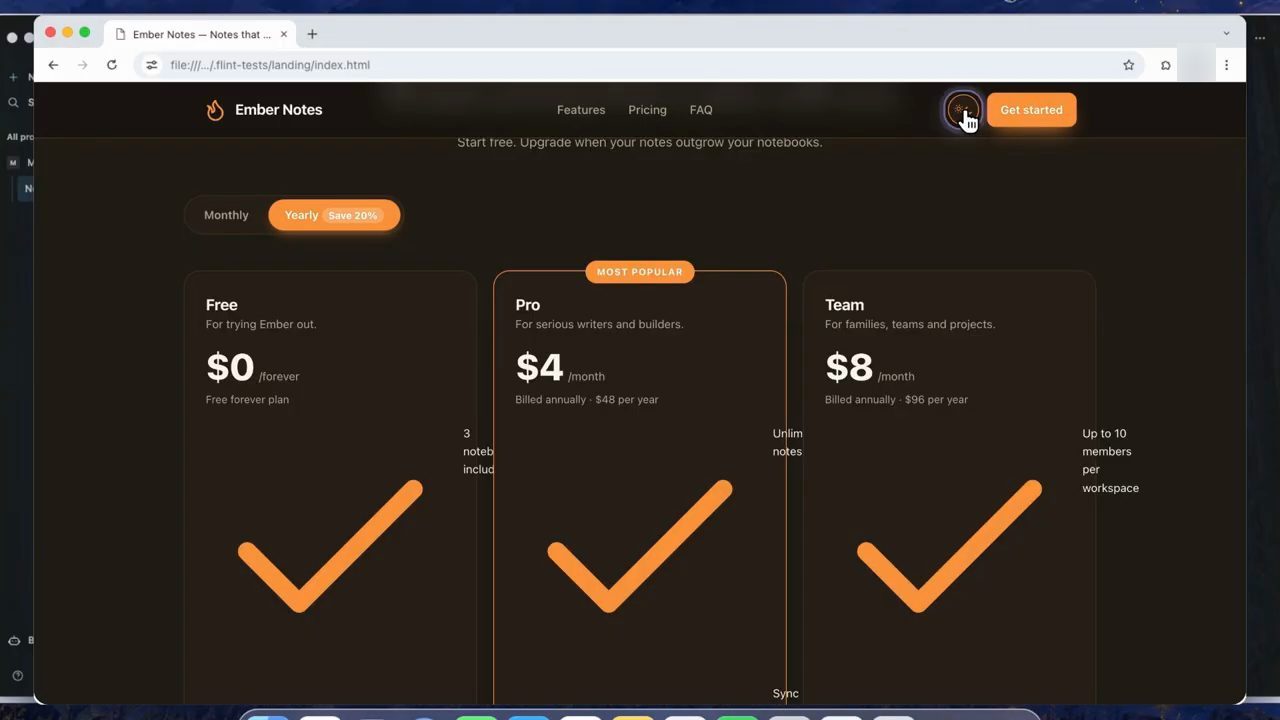 Phần pricing của Ember Notes ở dark mode với ba gói Free 0 đô, Pro 4 đô, Team 8 đô, mỗi thẻ có một dấu tích màu cam khổng lồ đè lên nội dung