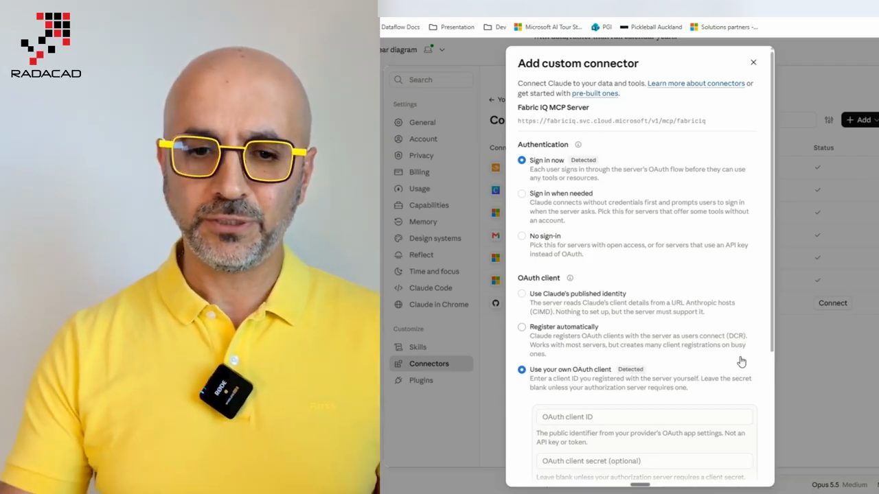 Hộp thoại Add custom connector trong Claude với URL Fabric IQ MCP Server và lựa chọn OAuth client