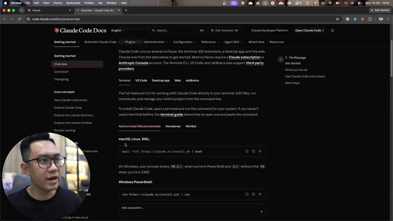 Trang Overview của Claude Code Docs, tab Terminal, mục Native Install với lệnh cho macOS, Linux, WSL